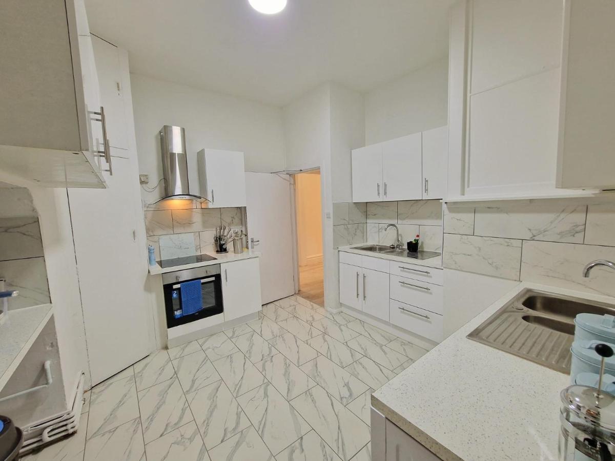 Spacious 4 Bedrooms Apartment For 10 Near Marble Arch London Luaran gambar