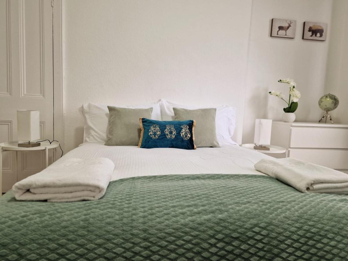 Spacious 4 Bedrooms Apartment For 10 Near Marble Arch London Luaran gambar